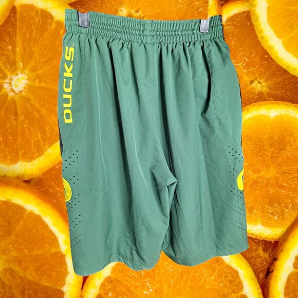 NIKE Authentic Men's Green Dri-Fit Basketball Oregon‎ Ducks Shorts Size M - Picture 1 of 6